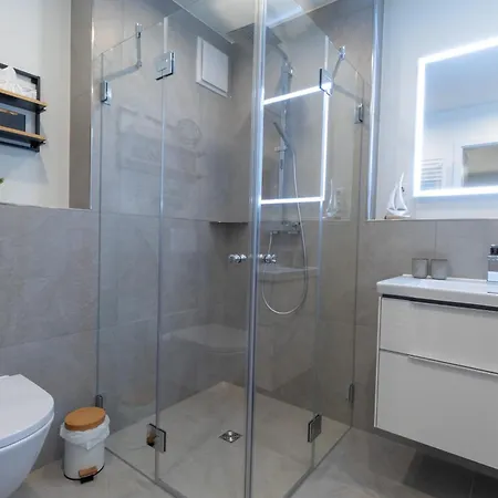 דירה Dorumer Sielhuus 20 Mit Sauna Und Balkon דורום